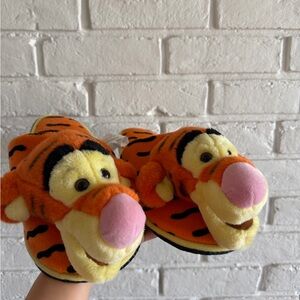 Vintage Disney Tigger Plush Slippers in Orange and Pink